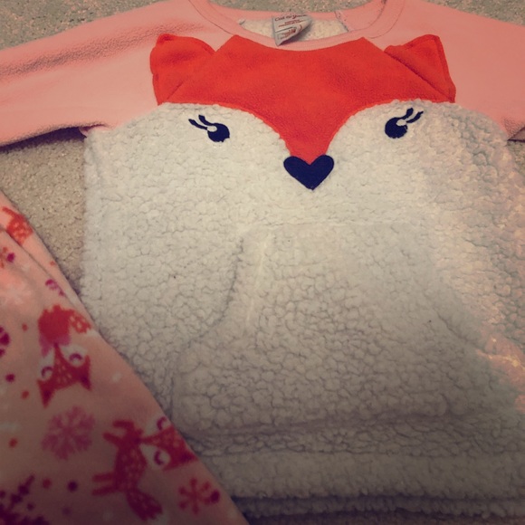 Cat & Jack Other - EUC! 18 month Cat & Jack Fleece Pajama Set
